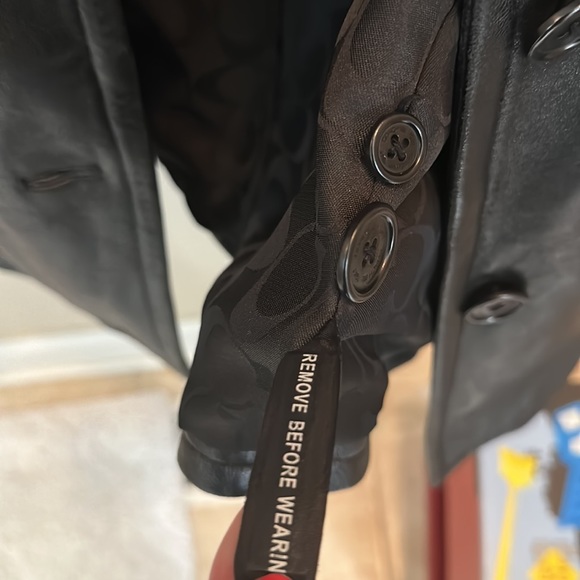 Like New Womens Coach Soft Leather Button Up Jacket - Picture 4 of 9